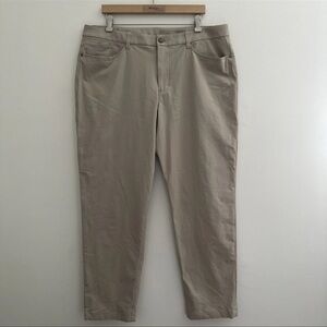Lululemon Commission Pants Men’s 38 X 30 Classic Beige Flat Front Cotton Stretch